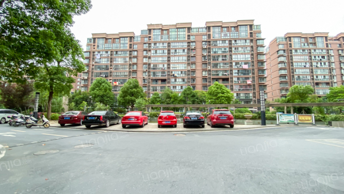 华府御庭外景图