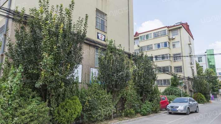 张家庄园外景图