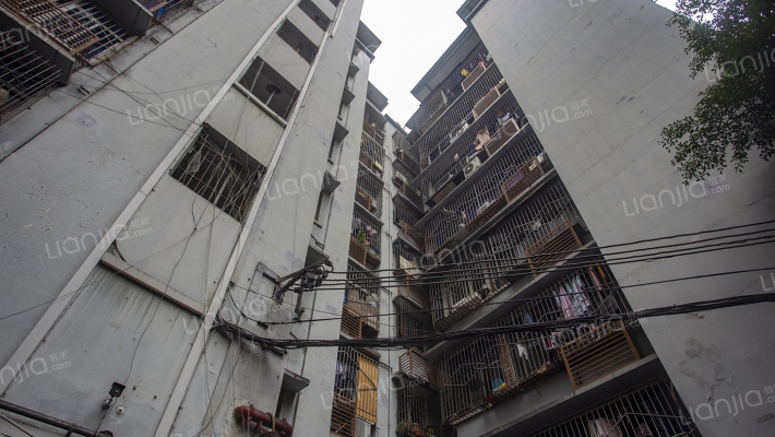 兴隆小区外景图