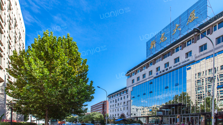 新龙大厦外景图