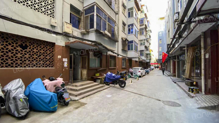 康乐南街外景图