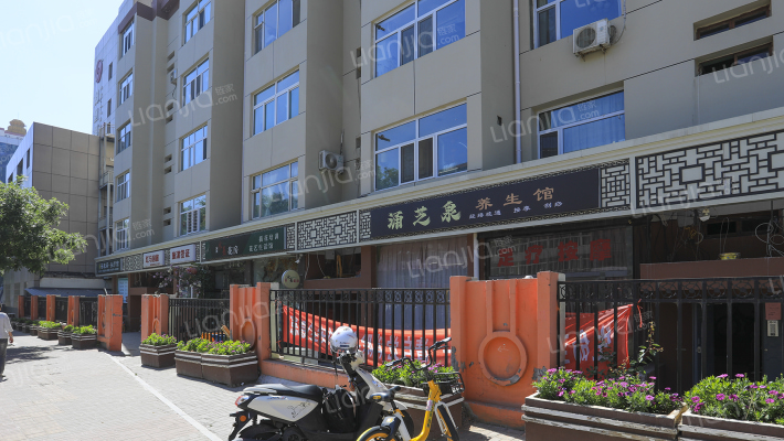 木易花房外景图