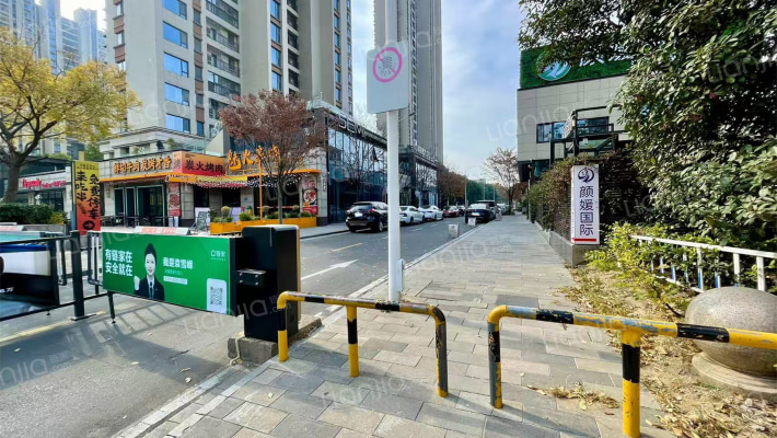 海岸城·八方汇外景图