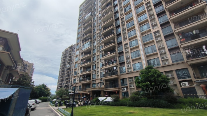 碧桂园九龙湾外景图