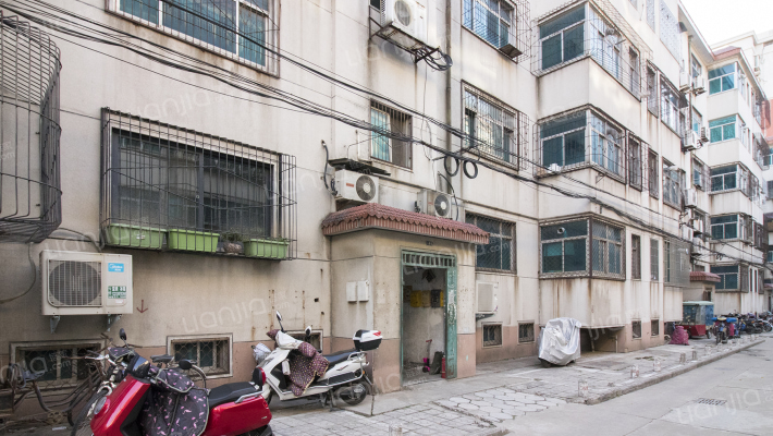 河南省农科院东家属院外景图