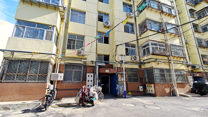 东湖路起重宿舍外景图