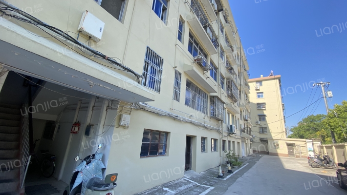 工商局宿舍外景图