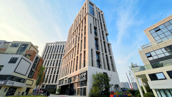 江夏天地外景图