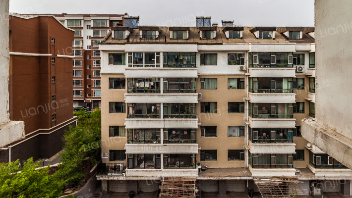 东方花园外景图