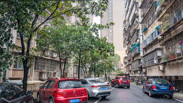 武警宿舍外景图