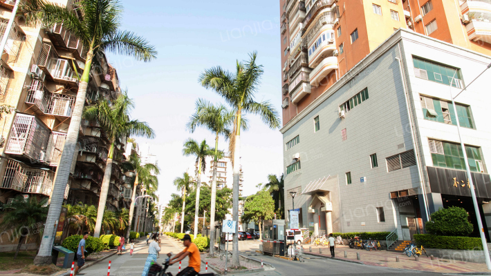 育秀中心外景图