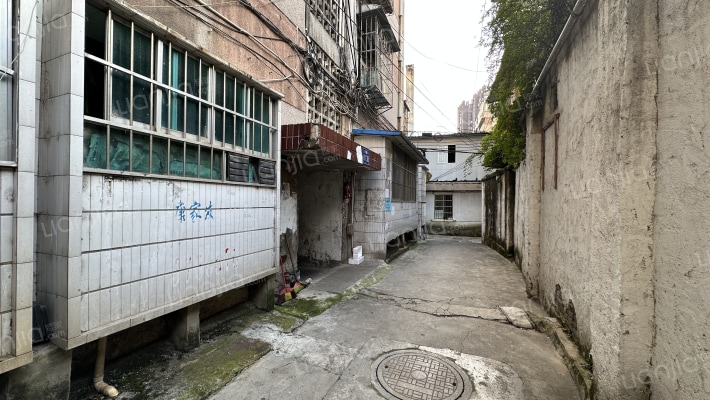 堰塘街38号外景图