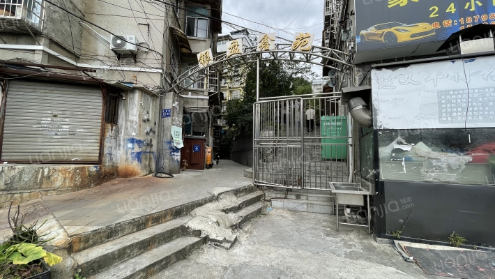 银盘鑫苑外景图