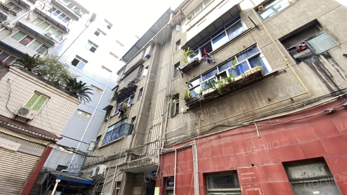 建设中路469号外景图