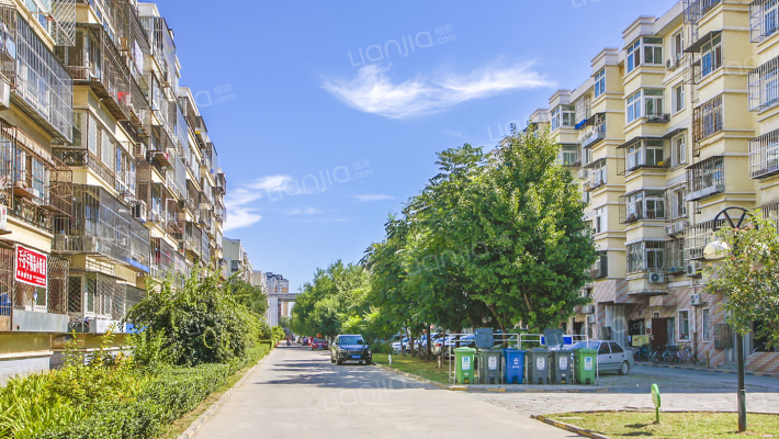 裕龙四区外景图