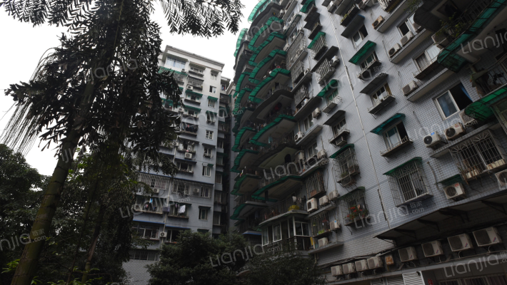 云泉小区外景图