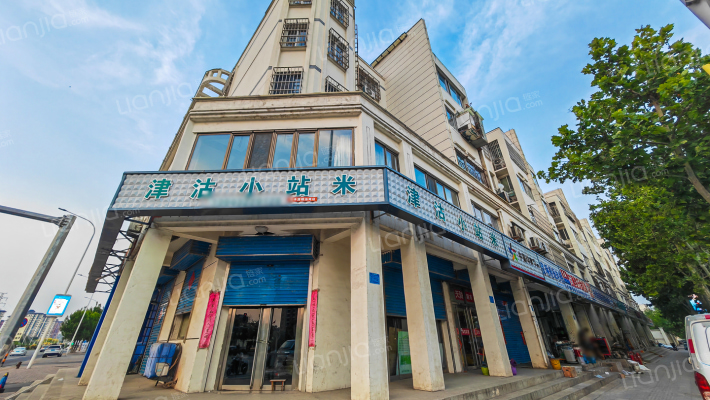 饮食服务公司综合楼外景图