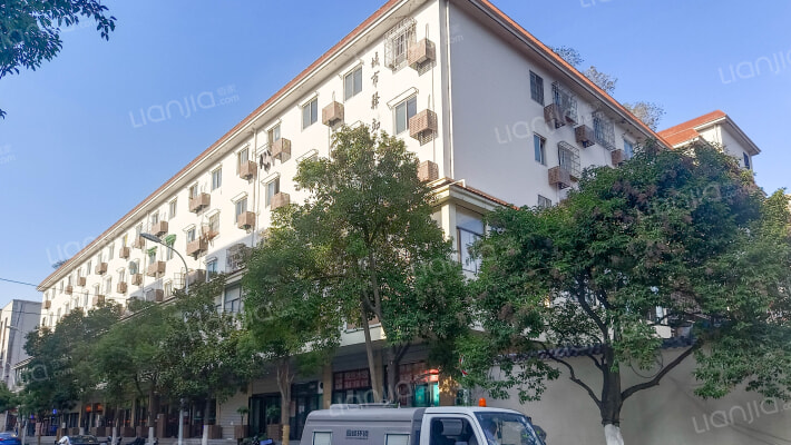 城市驿站外景图