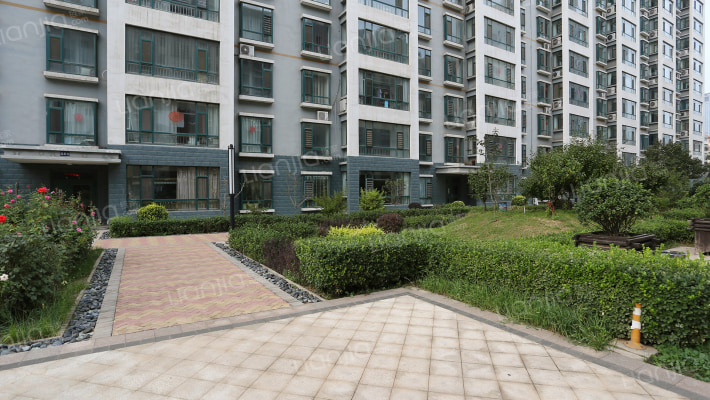 发展大院外景图