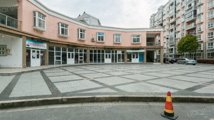 万和家园外景图