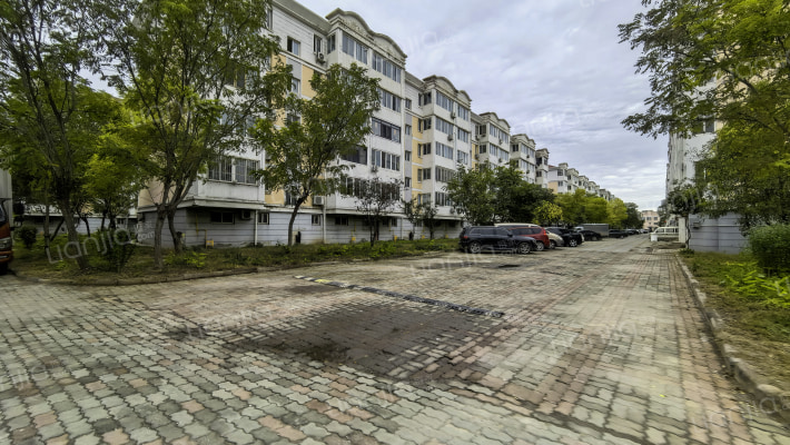 莲胜花园外景图