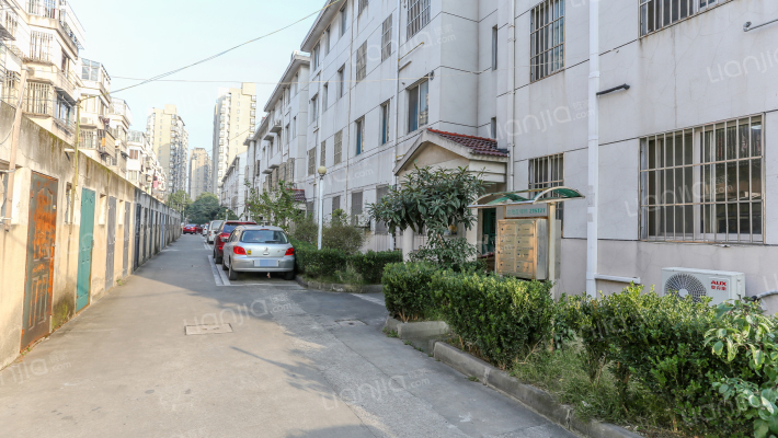 苏州金陵花园房价怎么样金陵花园房源户型图小区车位交通地址详情分析