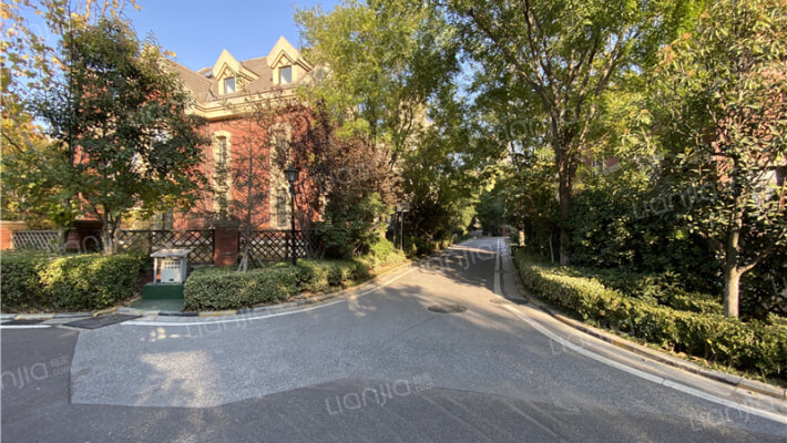 世茂玲珑台外景图