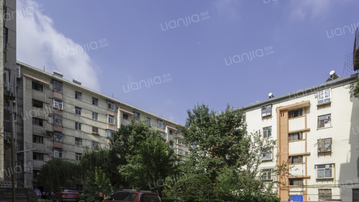 兰铁春园小区外景图