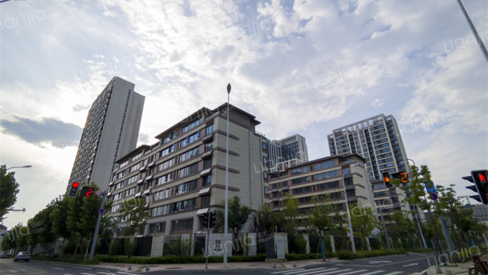 龙湖景粼玖序外景图