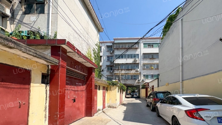 区公路局家属院外景图