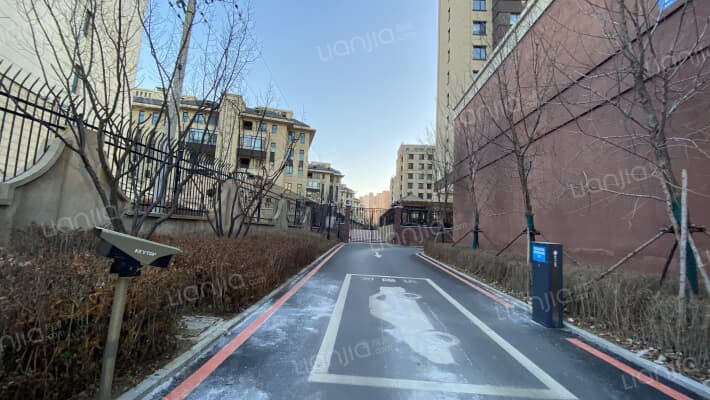 中铁香湖外景图