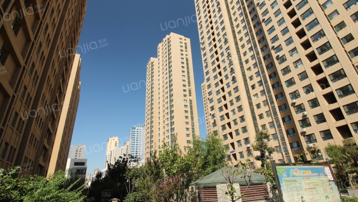 金玉豪庭外景图