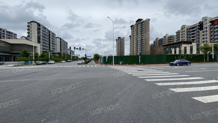 高速时代学府外景图