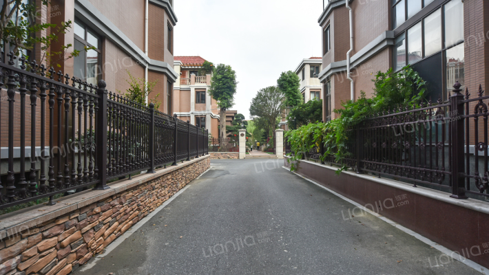 金庭苑南区外景图