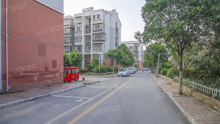 蟠桃花园六期外景图