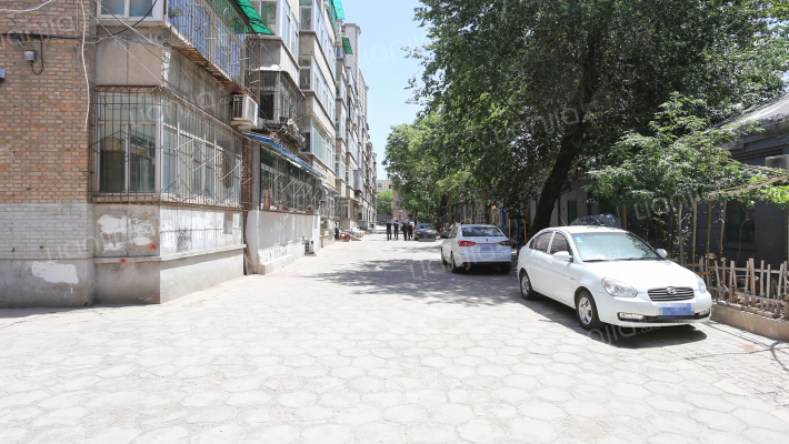 省勘宿舍外景图