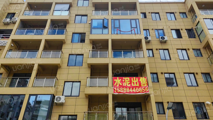 春光公寓外景图