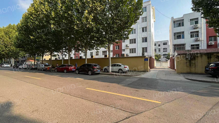 河西小学外景图