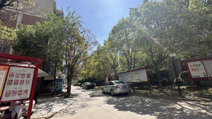 绿都花园外景图