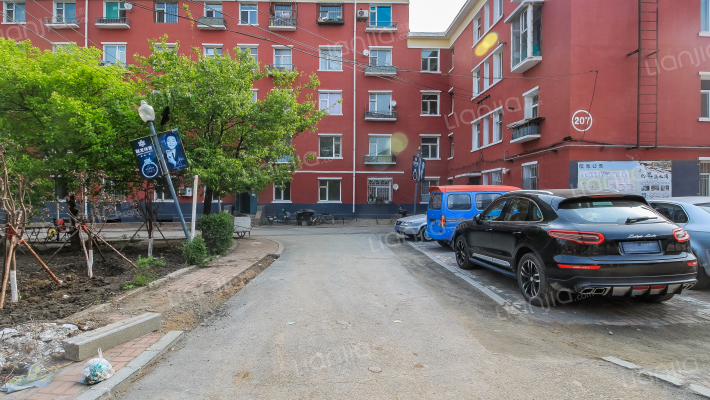 一汽4街区外景图