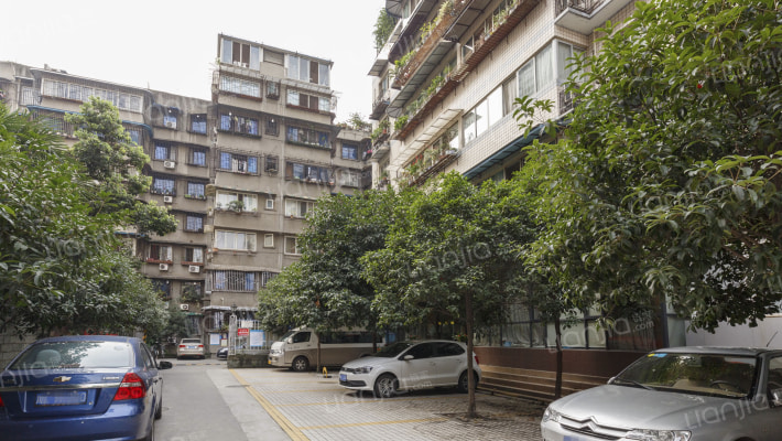 金仙桥路15号川铁宿舍外景图