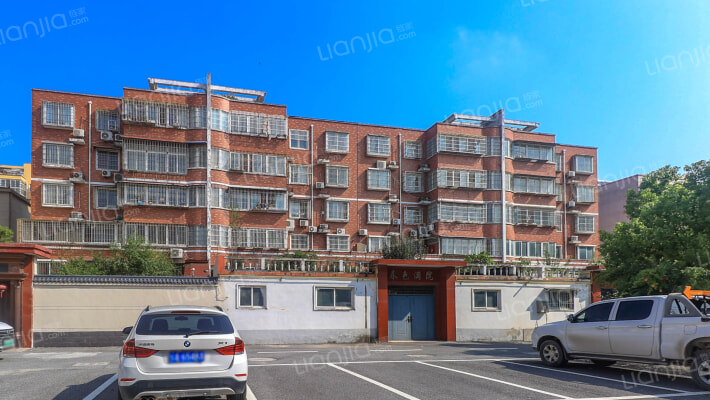 公路花园外景图