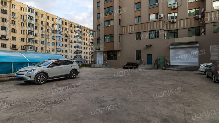 先锋领地外景图