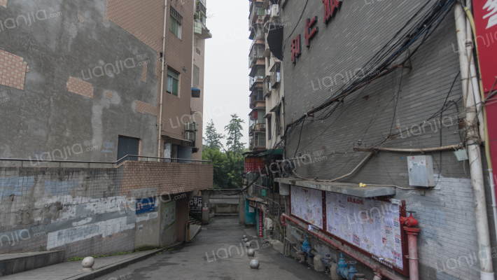 沙坪坝北街外景图