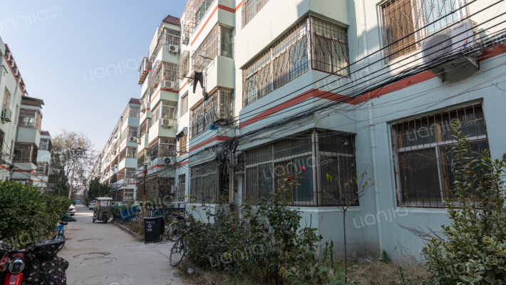 花园小区外景图