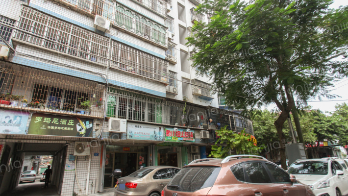 中福花园外景图