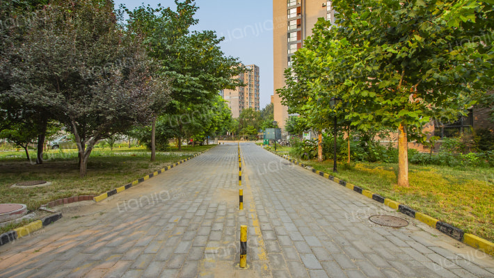 逸树家小区外景图