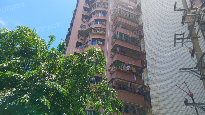 裕兴大厦外景图