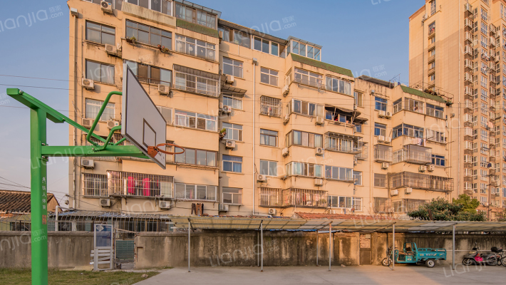 交通局工程队宿舍外景图