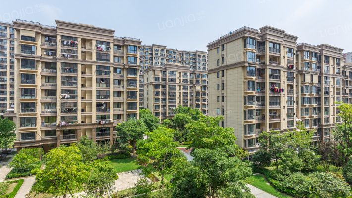 西湖君庭外景图